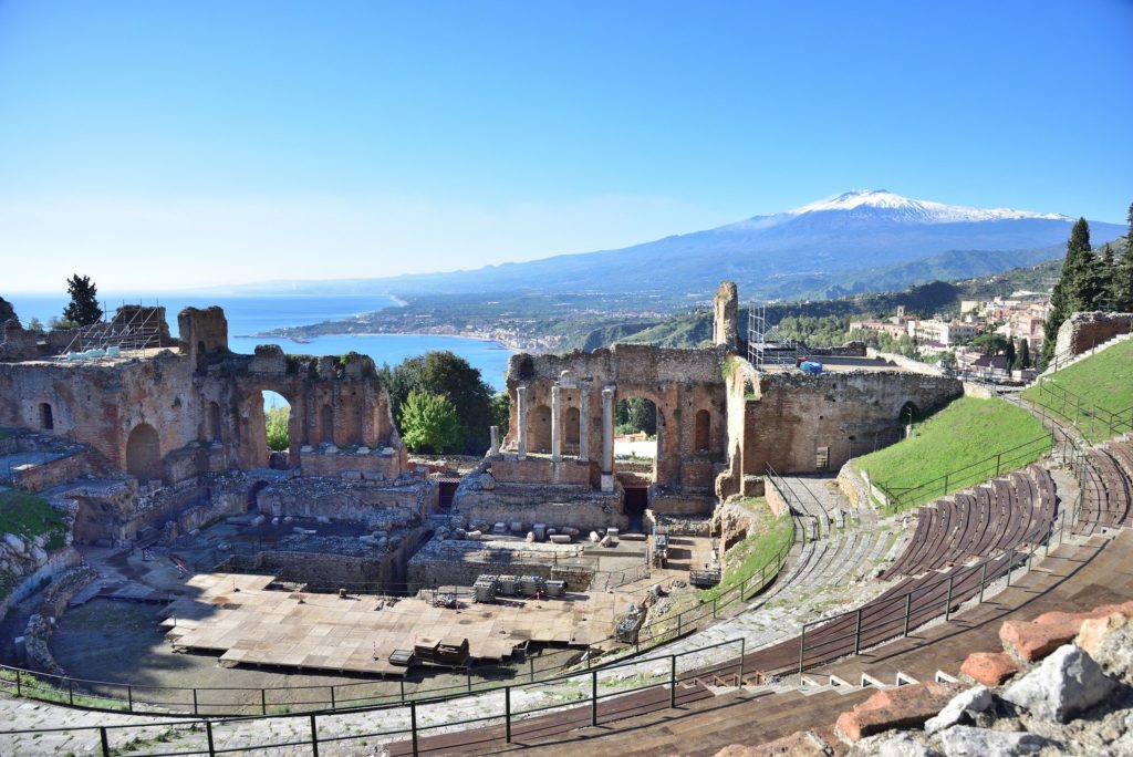 Italien Sizilien Taormina Panorama mit Aetna