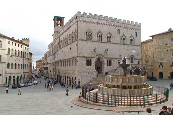 italien-umbrien-perugia-palazzo dei priori