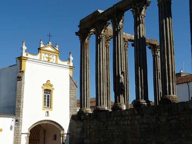 Portugal Rundreise Studienreise Evora Tempel